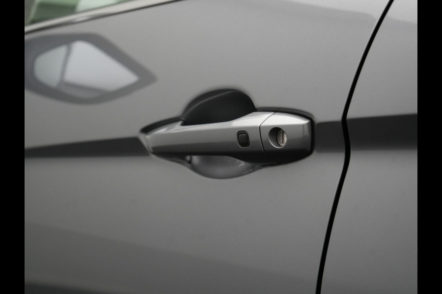 Mitsubishi Eclipse Cross 2.4 Intense PHEV 188pk Dealer O.H. | Camera | Keyless | Alcantara Sportstoelen Verwarmd | Apple Carplay | Cruise Control | Navigatie | DAB | Plug In Hybrid |