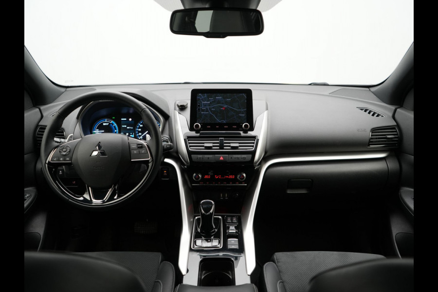 Mitsubishi Eclipse Cross 2.4 Intense PHEV 188pk Dealer O.H. | Camera | Keyless | Alcantara Sportstoelen Verwarmd | Apple Carplay | Cruise Control | Navigatie | DAB | Plug In Hybrid |