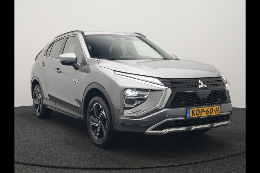 Mitsubishi Eclipse Cross 2.4 Intense PHEV 188pk Dealer O.H. | Camera | Keyless | Alcantara Sportstoelen Verwarmd | Apple Carplay | Cruise Control | Navigatie | DAB | Plug In Hybrid |