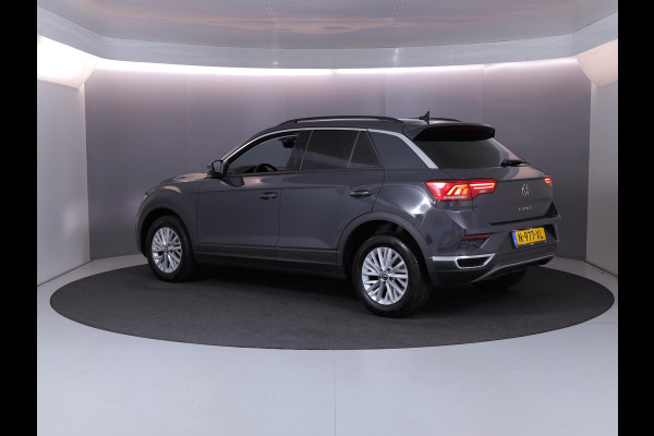 Volkswagen T-Roc 1.0 TSI T-Roc 110pk 6bak| airco| LM-velgen| Parksensors|