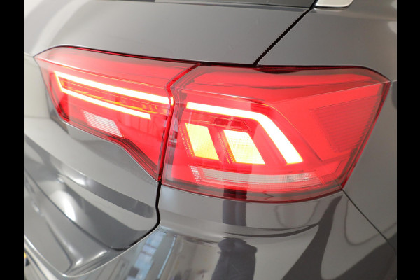 Volkswagen T-Roc 1.0 TSI T-Roc 110pk 6bak| airco| LM-velgen| Parksensors|