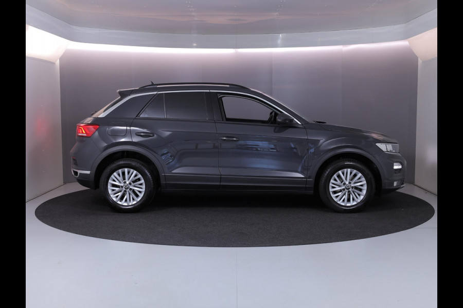 Volkswagen T-Roc 1.0 TSI T-Roc 110pk 6bak| airco| LM-velgen| Parksensors|