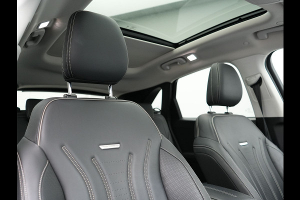 Ford Kuga 2.5 Vignale PHEV 225pk Dealer O.H | Panodak | Head Up | Bang & Olufsen Sound | Adaptive Cruise | 360 Camera | Lederen Sportstoelen Memory & Verwarmd | Keyless | Pilot Assist | Blis | Apple Carplay | Navigatie | Virtual | DAB  | Plug In Hybrid |