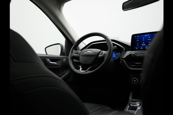 Ford Kuga 2.5 Vignale PHEV 225pk Dealer O.H | Panodak | Head Up | Bang & Olufsen Sound | Adaptive Cruise | 360 Camera | Lederen Sportstoelen Memory & Verwarmd | Keyless | Pilot Assist | Blis | Apple Carplay | Navigatie | Virtual | DAB  | Plug In Hybrid |