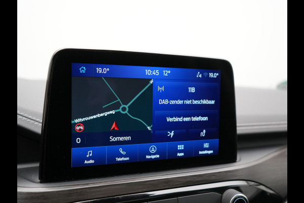 Ford Kuga 2.5 Vignale PHEV 225pk Dealer O.H | Panodak | Head Up | Bang & Olufsen Sound | Adaptive Cruise | 360 Camera | Lederen Sportstoelen Memory & Verwarmd | Keyless | Pilot Assist | Blis | Apple Carplay | Navigatie | Virtual | DAB  | Plug In Hybrid |