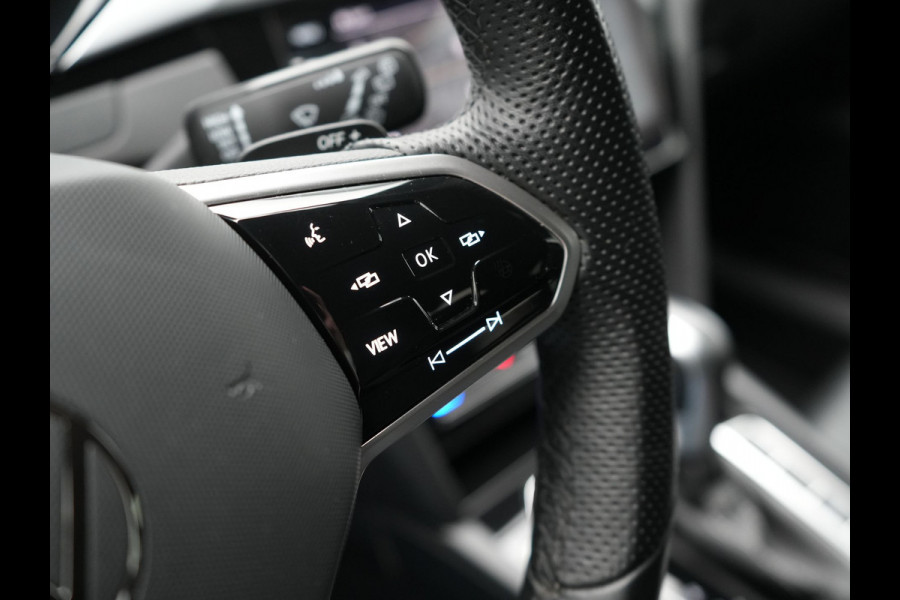Volkswagen Arteon Shooting Brake 1.4 TSI eHybrid R-Line PHEV 218pk Dealer O.H. | Trekhaak Af Fabriek | Adaptive Cruise | Lederen Sportstoelen Memory & Massage | Keyless | Apple Carplay | Stoelverwarming | Navigatie | DAB | Plug In Hybrid |