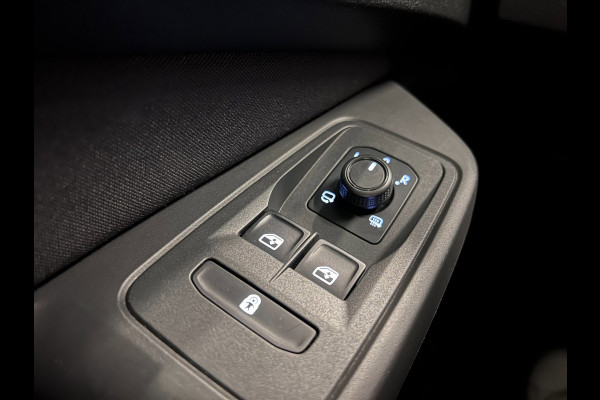 Volkswagen Caddy Maxi 1.5 TSI 7p PANO/NAVI/LED/DAB/CARPLAY/CAM/ECC/PDC/CRUISE///