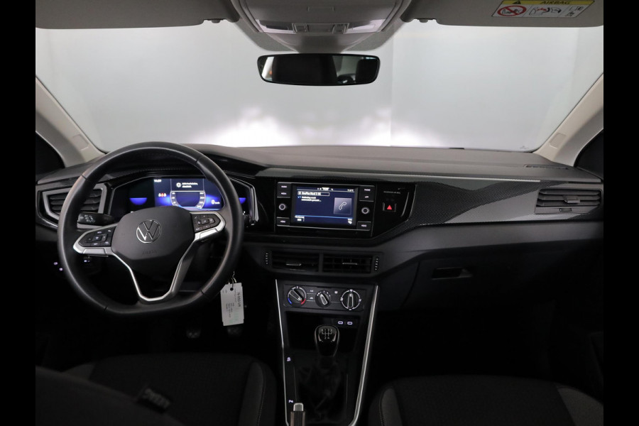 Volkswagen Polo 1.0 TSI Life 95pk 5bak| Parksensors| 15'LM-velgen| airco