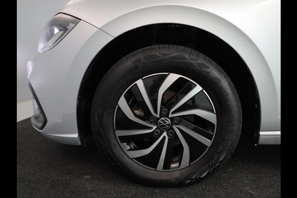 Volkswagen Polo 1.0 TSI Life 95pk 5bak| Parksensors| 15'LM-velgen| airco