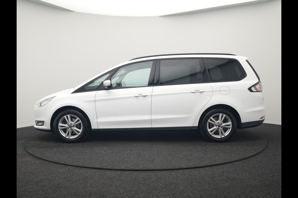 Ford Galaxy 2.0 Titanium 7 Persoons 241pk Automaat Dealer O.H. | Navigatie Full Map | Memory Stoelen Verwarmd | Camera | Apple Carplay | Keyless | Cruise Control |