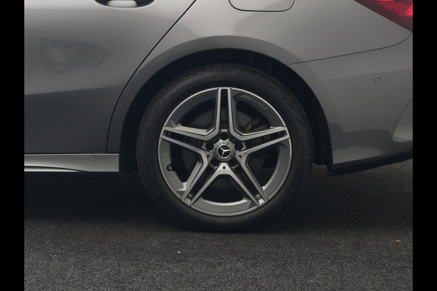 Mercedes-Benz A-Klasse 250 e AMG Line PHEV 218pk Dealer O.H. | Adaptive Cruise | Multi Beam LED | Camera | Sfeerverlichting | Lederen Sportstoelen Verwarmd | Widescreen Navi | Apple Carplay | Keyless | Blis | Navigatie | DAB | Plug In Hybrid |