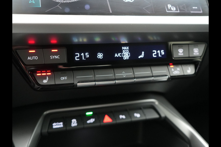 Audi A3 Sportback 40 e-tron Advance Sport PHEV 204pk Dealer O.H. | Panodak | Sportstoelen Verwarmd | Matrix LED | Keyless | Blis | Virtual Cockpit | Navigatie | DAB | Cruise Control | Plug In Hybrid |