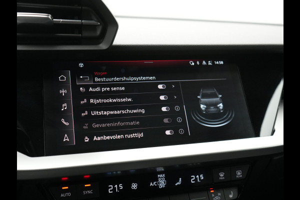 Audi A3 Sportback 40 e-tron Advance Sport PHEV 204pk Dealer O.H. | Panodak | Sportstoelen Verwarmd | Matrix LED | Keyless | Blis | Virtual Cockpit | Navigatie | DAB | Cruise Control | Plug In Hybrid |