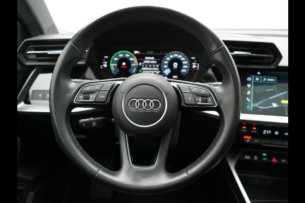 Audi A3 Sportback 40 e-tron Advance Sport PHEV 204pk Dealer O.H. | Panodak | Sportstoelen Verwarmd | Matrix LED | Keyless | Blis | Virtual Cockpit | Navigatie | DAB | Cruise Control | Plug In Hybrid |