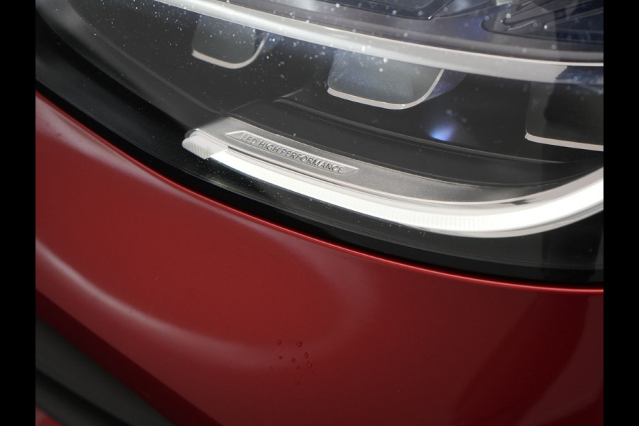 Mercedes-Benz GLC 300e 4MATIC Business Solution AMG PHEV 320pk Dealer O.H. | Camera | Alcantara Sportstoelen Verwarmd | Apple Carplay | Keyless | Navigatie | DAB | Cruise Control | Plug In Hybrid |