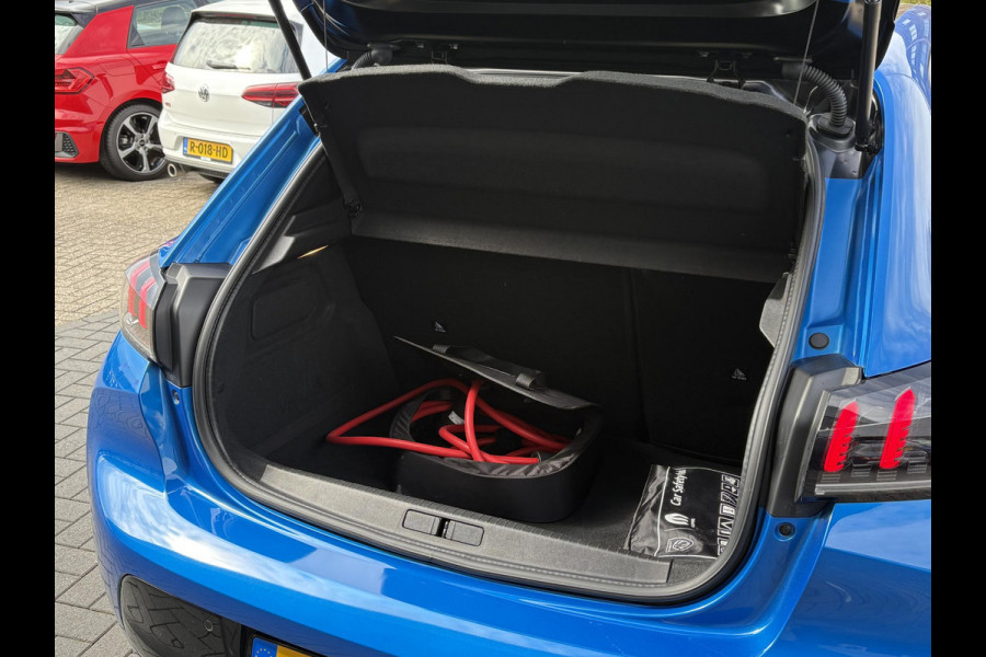 Peugeot e-208 EV GT 350 50 kWh | 48000 KM | Dealer onderhouden | SOH 95%
