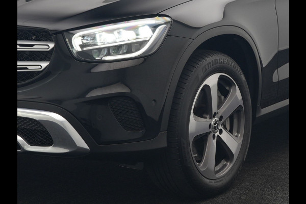 Mercedes-Benz GLC 300e 4MATIC Premium PHEV 320pk Dealer O.H. | Adaptive Cruise | Camera | Lederen Sportstoelen Verwarmd | Apple Carplay | Navigatie | Blis | DAB | 19"L.M | Plug In Hybrid |