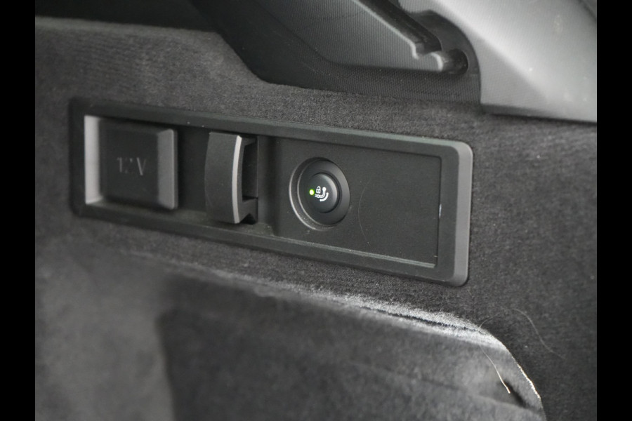 BMW 3 Serie Touring 330e M Sport FACELIFT PHEV 293pk Dealer O.H. | Trekhaak Af Fabriek | Panodak | Harman / Kardon | Sfeerverlichting | Sportstoelen Verwarmd | Widescreen Navi | Apple Carplay | Blis | DAB | Plug In Hybrid |