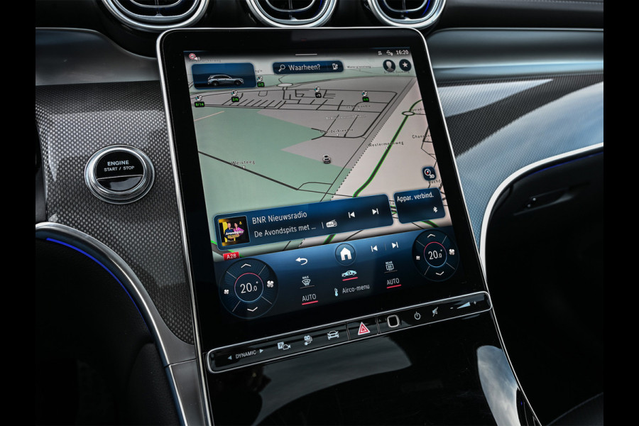 Mercedes-Benz GLC 300e 4MATIC AMG Line | Panoramadak | Burmester | Night pack | Head-up | 360 camera | Digital light | Keyless | Stoelverwarming | Ambiance interieur