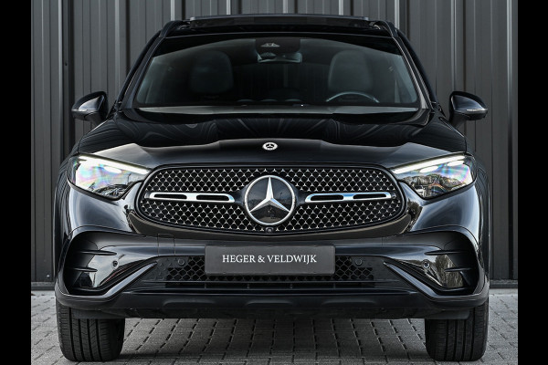 Mercedes-Benz GLC 300e 4MATIC AMG Line | Panoramadak | Burmester | Night pack | Head-up | 360 camera | Digital light | Keyless | Stoelverwarming | Ambiance interieur