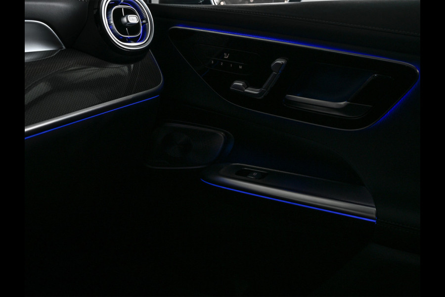 Mercedes-Benz GLC 300e 4MATIC AMG Line | Panoramadak | Burmester | Night pack | Head-up | 360 camera | Digital light | Keyless | Stoelverwarming | Ambiance interieur
