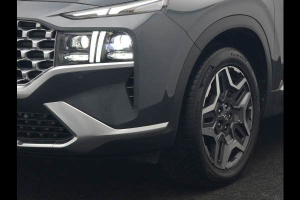 Hyundai Santa Fe 1.6 T-GDI Comfort Smart Sky PHEV 266pk Dealer O.H. | Trekhaak Afn. | Panodak | Adaptive Cruise | Camera | Krell Audio | Lederen Sportstoelen Verwarmd | Apple Carplay | Keyless | Blis | Stuur Verwarmd | Navigatie | DAB | Plug In Hybrid