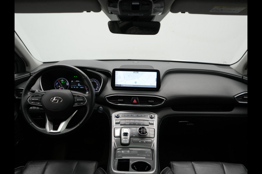 Hyundai Santa Fe 1.6 T-GDI Comfort Smart Sky PHEV 266pk Dealer O.H. | Trekhaak Afn. | Panodak | Adaptive Cruise | Camera | Krell Audio | Lederen Sportstoelen Verwarmd | Apple Carplay | Keyless | Blis | Stuur Verwarmd | Navigatie | DAB | Plug In Hybrid
