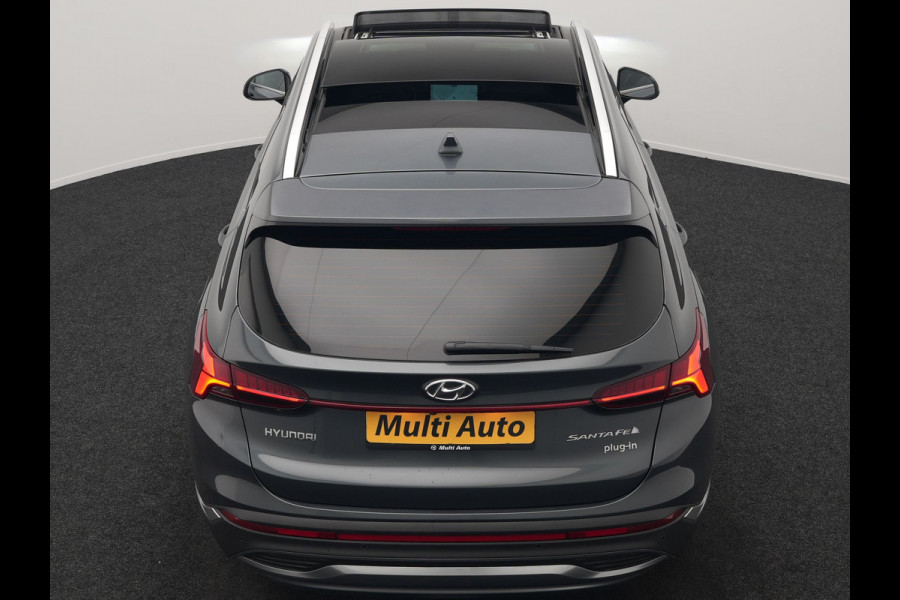 Hyundai Santa Fe 1.6 T-GDI Comfort Smart Sky PHEV 266pk Dealer O.H. | Trekhaak Afn. | Panodak | Adaptive Cruise | Camera | Krell Audio | Lederen Sportstoelen Verwarmd | Apple Carplay | Keyless | Blis | Stuur Verwarmd | Navigatie | DAB | Plug In Hybrid
