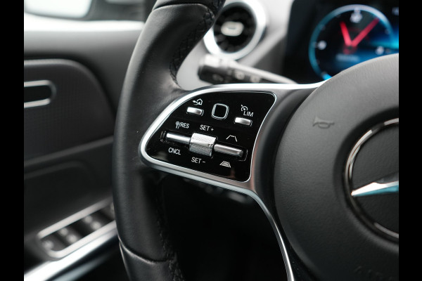 Mercedes-Benz B-Klasse 250 e Progressive PHEV 218pk Dealer O.H. | Panodak | Camera | Sportstoelen Verwarmd | Widescreen Navi | Blis | Apple Carplay | Navigatie | DAB | Plug In Hybrid