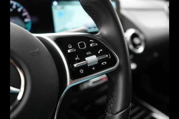 Mercedes-Benz B-Klasse 250 e Progressive PHEV 218pk Dealer O.H. | Panodak | Camera | Sportstoelen Verwarmd | Widescreen Navi | Blis | Apple Carplay | Navigatie | DAB | Plug In Hybrid
