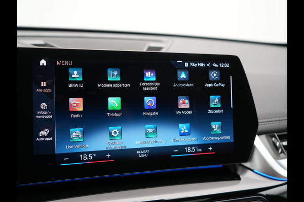 BMW X1 sDrive20i M Sport 156pk Dealer O.H. | Panodak | Lederen Sportstoelen Verwarmd | Adaptive M Onderstel | Widescreen Navi | Camera | Keyless | Adaptive LED | Sfeerverlichting | Apple Carplay | Navigatie | DAB |