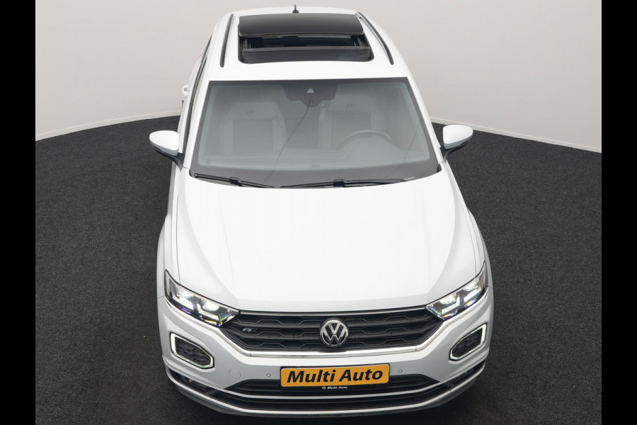 Volkswagen T-Roc 1.5 TSI R-Line 150pk Dealer O.H. | Trekhaak Afn. | Panodak | Adaptive Cruise | Camera | Sportstoelen Verwarmd | Keyless | Apple Carplay | Blis | LED Koplampen | Navigatie | DAB |