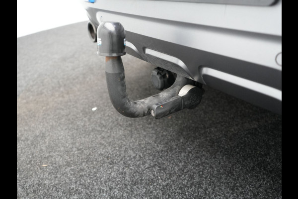 BMW X2 xDrive25e M Sport PHEV 220pk Dealer O.H. | Trekhaak Afn. | Panodak | Adaptive Cruise | Head Up | Camera | Harman / Kardon | Lederen Competition Stoelen Memory & Verwarmd | Keyless | 19"L.M | Sfeerverlichting | Navigatie | DAB | Plug