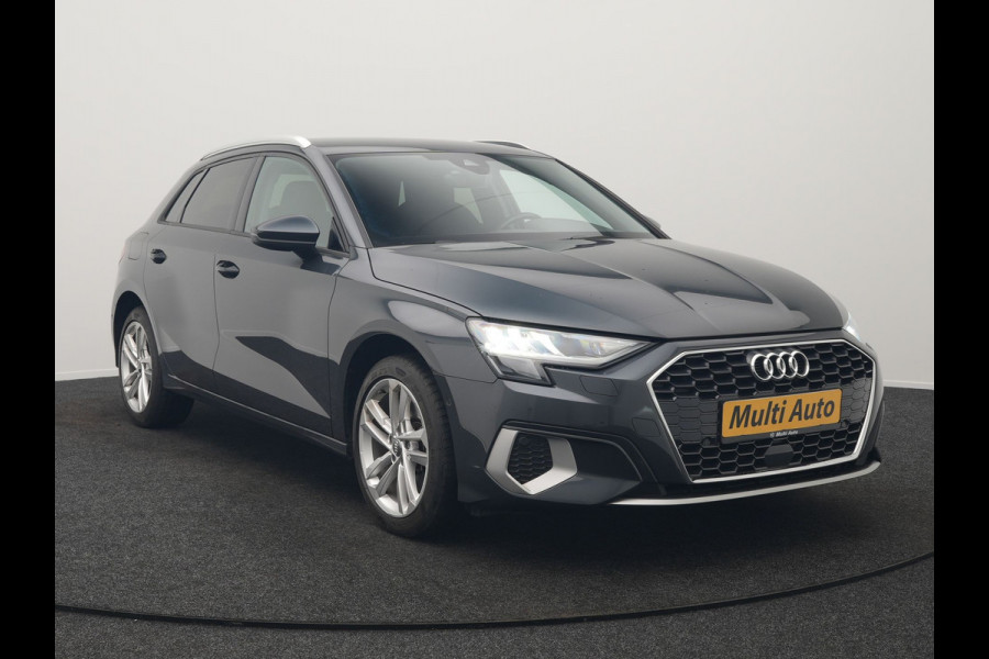 Audi A3 Sportback 40 TFSI e Advanced edition PHEV 204pk Dealer O.H. | Camera | Keyless | Elektr. Verst. Sportstoel Verwarmd | Sfeerverlichting | Apple Carplay | LED Koplampen | Virtual | Navigatie | DAB | Plug In Hybrid