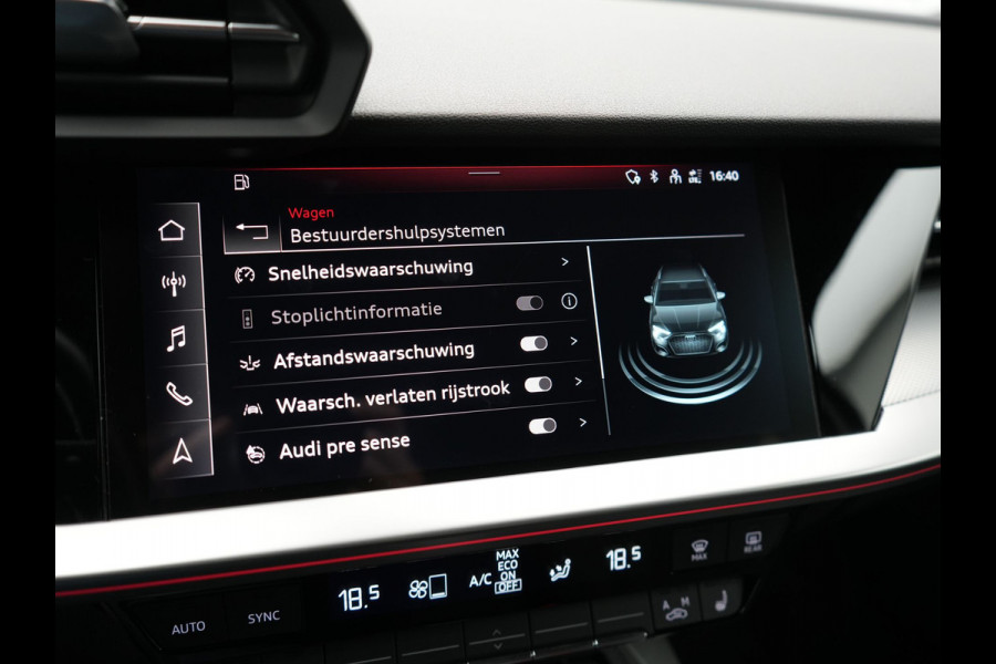 Audi A3 Sportback 40 TFSI e Advanced edition PHEV 204pk Dealer O.H. | Camera | Keyless | Elektr. Verst. Sportstoel Verwarmd | Sfeerverlichting | Apple Carplay | LED Koplampen | Virtual | Navigatie | DAB | Plug In Hybrid