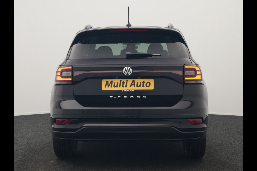 Volkswagen T-Cross 1.0 TSI R-Line 116pk DSG | Adaptive Cruise | Apple Carplay | Voorstoelen Verwarmd | Blis | Virtual Cockpit | Navigatie | DAB |