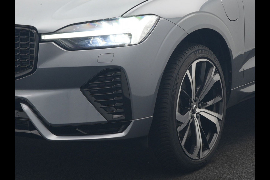 Volvo XC60 T6 AWD R-Design PHEV 350pk Dealer O.H. | Panodak | Adaptive Cruise | Camera | Lederen Sportstoelen Memory & Verwarmd | Harman / Kardon | Stuur Verwarmd | 21"L.M | Apple Carplay | Keyless | Blis | Navigatie | DAB | Plug In Hybrid