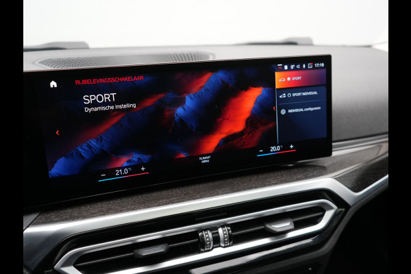 BMW 3 Serie Touring 320e Sportline FACELIFT PHEV Dealer O.H | Panodak | Widescreen Navi | Harman Kardon | Camera | Keyless | Stuurverwarming | Apple Carplay | BLIS | Plug In Hybrid