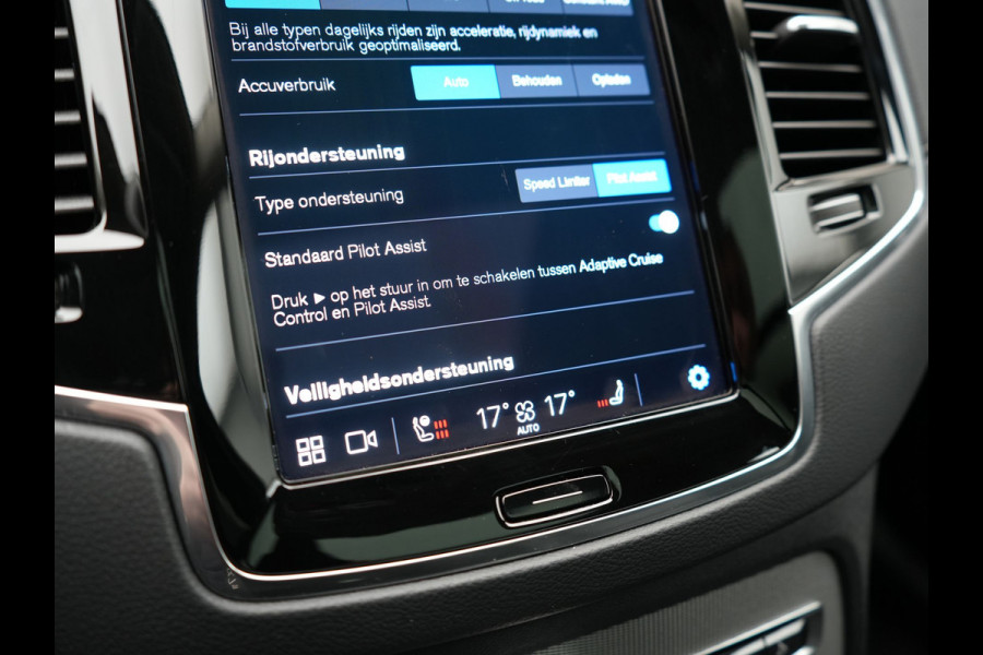 Volvo XC90 T8 Recharge AWD Ultimate Dark PHEV LONG RANGE 455pk 7 Persoons | Trekhaak af Fabriek | Panodak | Adaptive Cruise | 360 Camera | 22"L.M | Head Up | Google Maps | Pilot Assist | Harmand Kardon | Stuurverwarming | Plug In Hybrid
