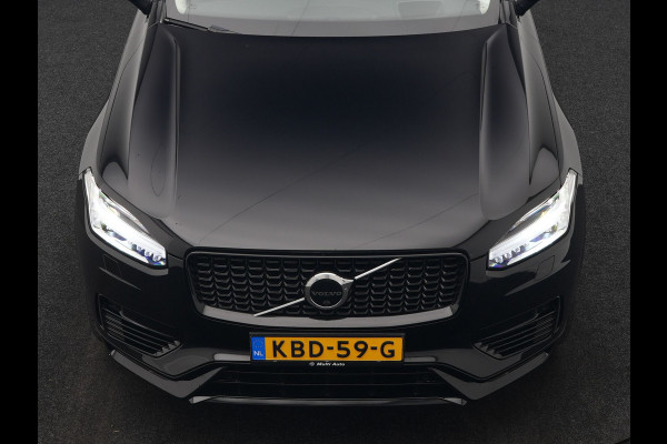 Volvo XC90 T8 Recharge AWD Ultimate Dark PHEV LONG RANGE 455pk 7 Persoons | Trekhaak af Fabriek | Panodak | Adaptive Cruise | 360 Camera | 22"L.M | Head Up | Google Maps | Pilot Assist | Harmand Kardon | Stuurverwarming | Plug In Hybrid