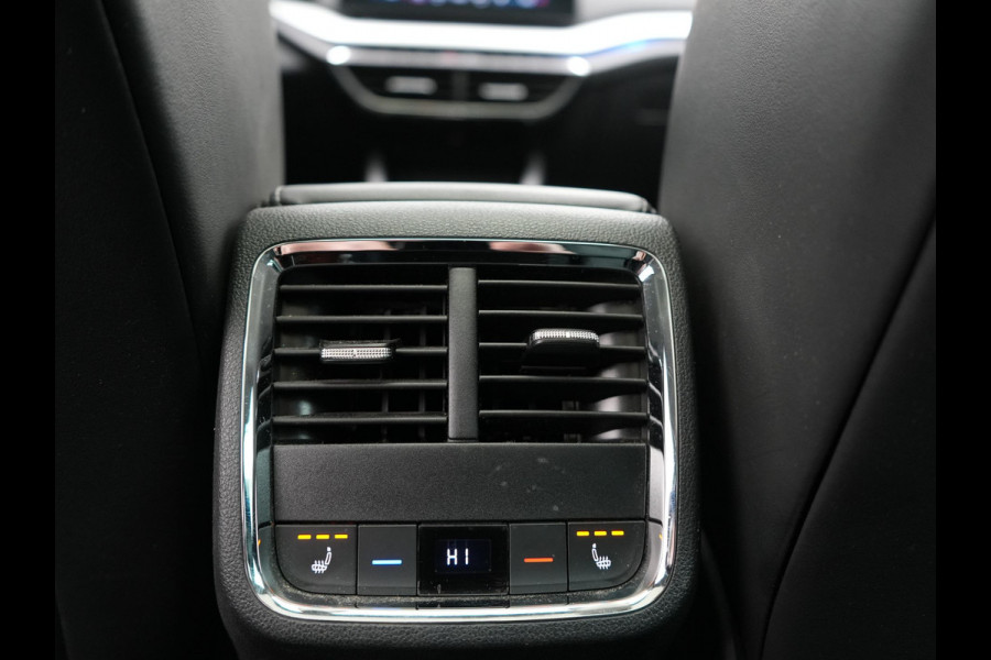 Škoda Octavia Combi 1.4 TSI Sportline Business PHEV 204pk Dealer O.H | Panodak | Adaptive Cruise | Lederen Sportstoelen Massage & Memory | Head Up | Virtual | Camera & Parkassist | 18"L.M | Keyless |  Plug In Hybrid