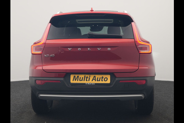 Volvo XC40 T5 Recharge Inscription PHEV 262pk Dealer O.H | Trekhaak af Fabriek | Panodak | Adaptive Cruise | Lederen Sportstoelen Verwarmd | 19"L.M | Camera | Keyless | Apple Carplay | Plug In Hybrid