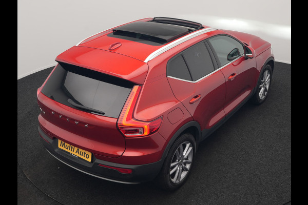 Volvo XC40 T5 Recharge Inscription PHEV 262pk Dealer O.H | Trekhaak af Fabriek | Panodak | Adaptive Cruise | Lederen Sportstoelen Verwarmd | 19"L.M | Camera | Keyless | Apple Carplay | Plug In Hybrid