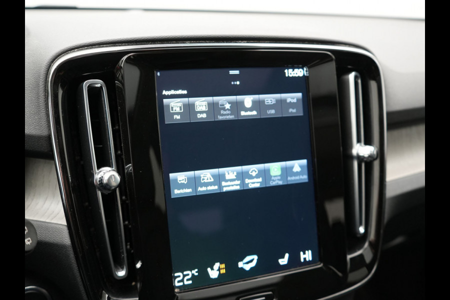 Volvo XC40 T5 Recharge Inscription PHEV 262pk Dealer O.H | Trekhaak af Fabriek | Panodak | Adaptive Cruise | Lederen Sportstoelen Verwarmd | 19"L.M | Camera | Keyless | Apple Carplay | Plug In Hybrid