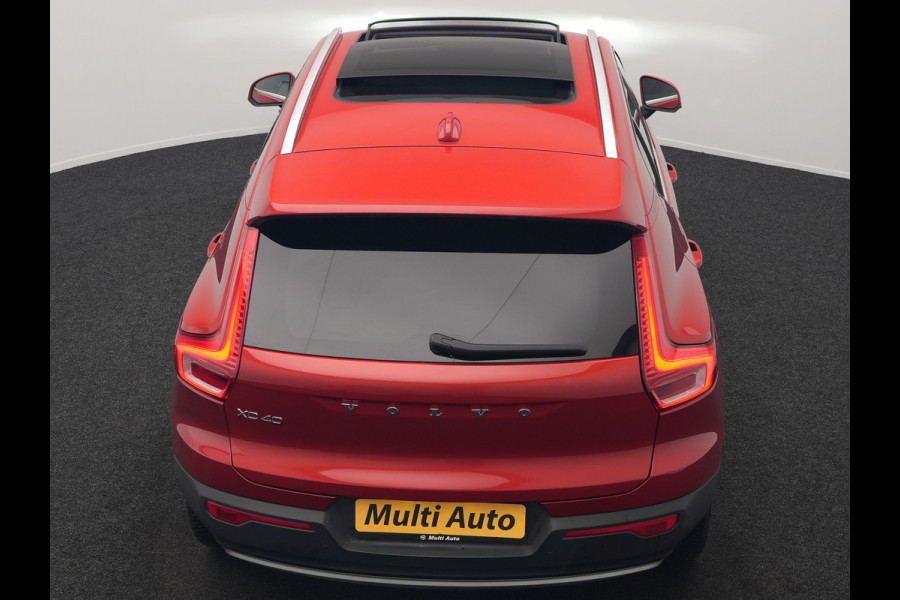 Volvo XC40 T5 Recharge Inscription PHEV 262pk Dealer O.H | Trekhaak af Fabriek | Panodak | Adaptive Cruise | Lederen Sportstoelen Verwarmd | 19"L.M | Camera | Keyless | Apple Carplay | Plug In Hybrid