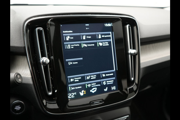 Volvo XC40 T5 Recharge Inscription PHEV 262pk Dealer O.H | Trekhaak af Fabriek | Panodak | Adaptive Cruise | Lederen Sportstoelen Verwarmd | 19"L.M | Camera | Keyless | Apple Carplay | Plug In Hybrid