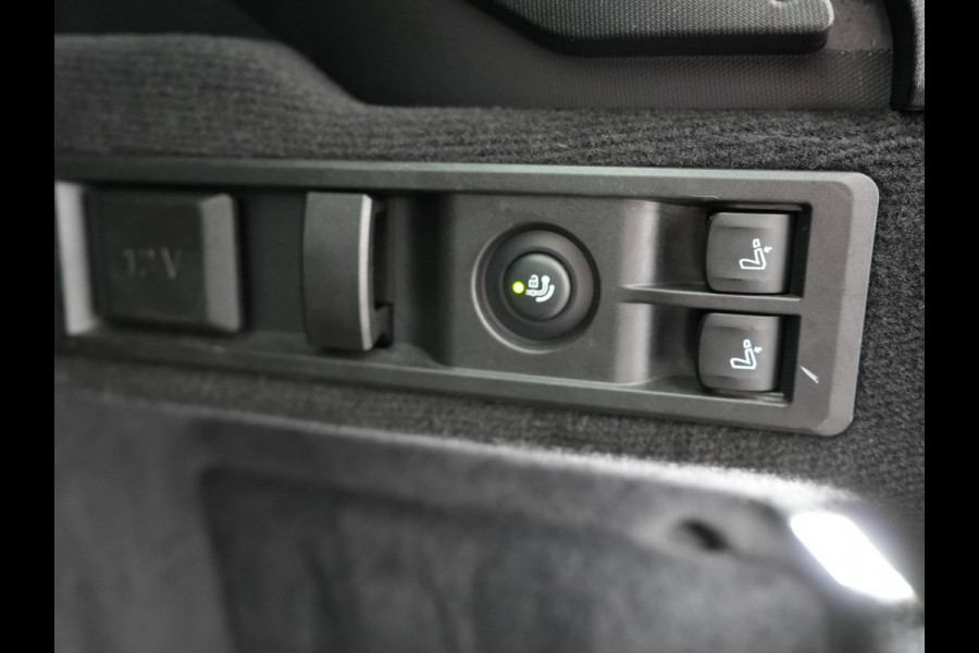 BMW 3 Serie Touring 320e M Sport FACELIFT PHEV 204pk Dealer O.H | Trekhaak Af Fabriek | Adaptive Cruise | Widescreen Navi | Head Up | Alcantara Sportstoelen Verwarmd | Camera & Parkassist | Apple Carplay | Plug In Hybrid