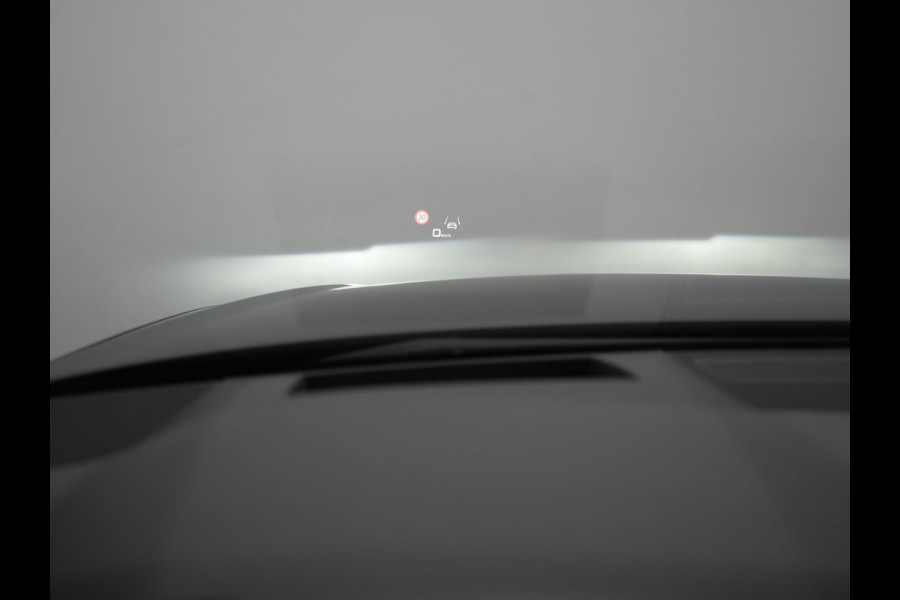 Audi A6 Avant 50 TFSI e Quattro S Line PHEV 300pk Dealer O.H. | Trekhaak Af Fabriek | Adaptive Cruise | Head Up | 360 Camera | Alcantara Sportstoelen Verwarmd | Stuur Verwarmd | Apple Carplay | Navigatie | Virtual | DAB | Plug In Hybrid