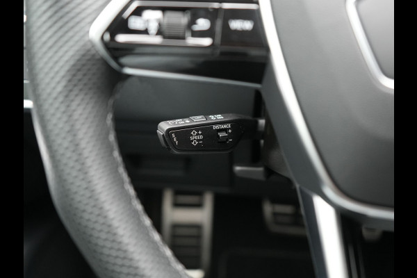 Audi A6 Avant 50 TFSI e Quattro S Line PHEV 300pk Dealer O.H. | Trekhaak Af Fabriek | Adaptive Cruise | Head Up | 360 Camera | Alcantara Sportstoelen Verwarmd | Stuur Verwarmd | Apple Carplay | Navigatie | Virtual | DAB | Plug In Hybrid