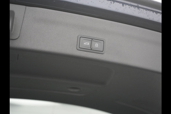 Audi A6 Avant 50 TFSI e Quattro S Line PHEV 300pk Dealer O.H. | Trekhaak Af Fabriek | Adaptive Cruise | Head Up | 360 Camera | Alcantara Sportstoelen Verwarmd | Stuur Verwarmd | Apple Carplay | Navigatie | Virtual | DAB | Plug In Hybrid